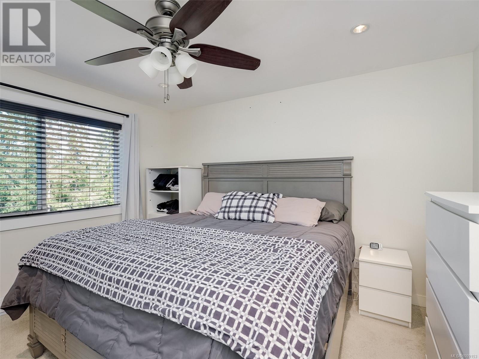 Photo 1 of 1042 Skylar Cir, Shawnigan Lake BC