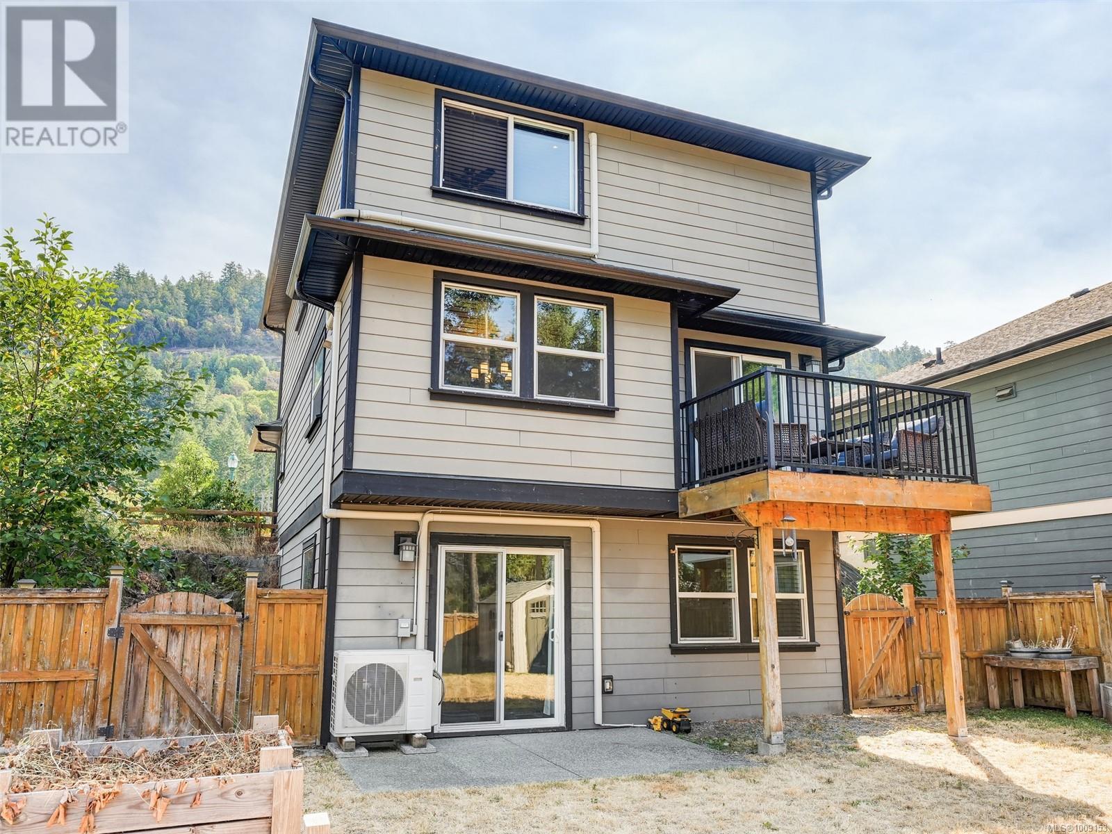 Photo 16 of 1042 Skylar Cir, Shawnigan Lake BC