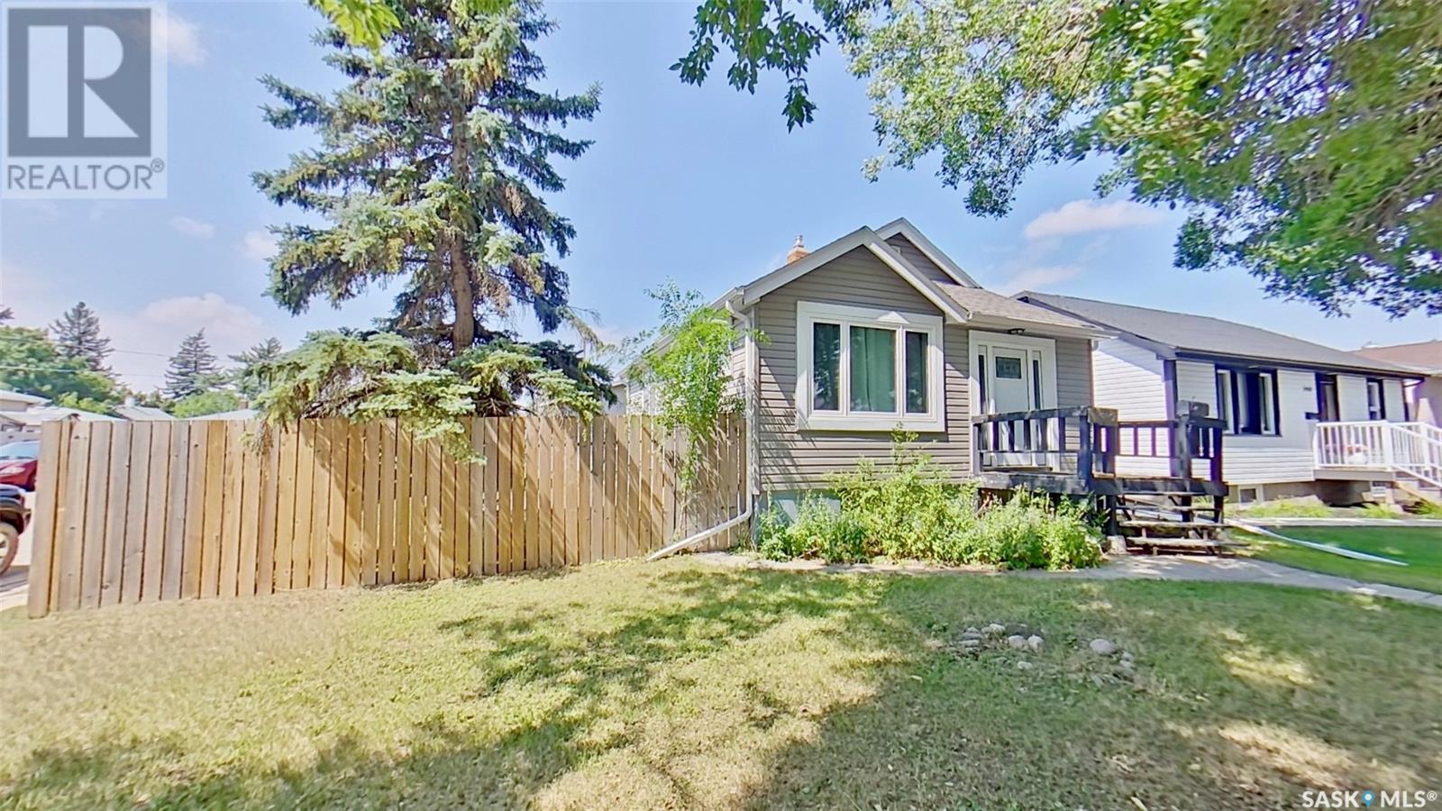 Photo 16 of 2480 Edgar Street, Regina SK