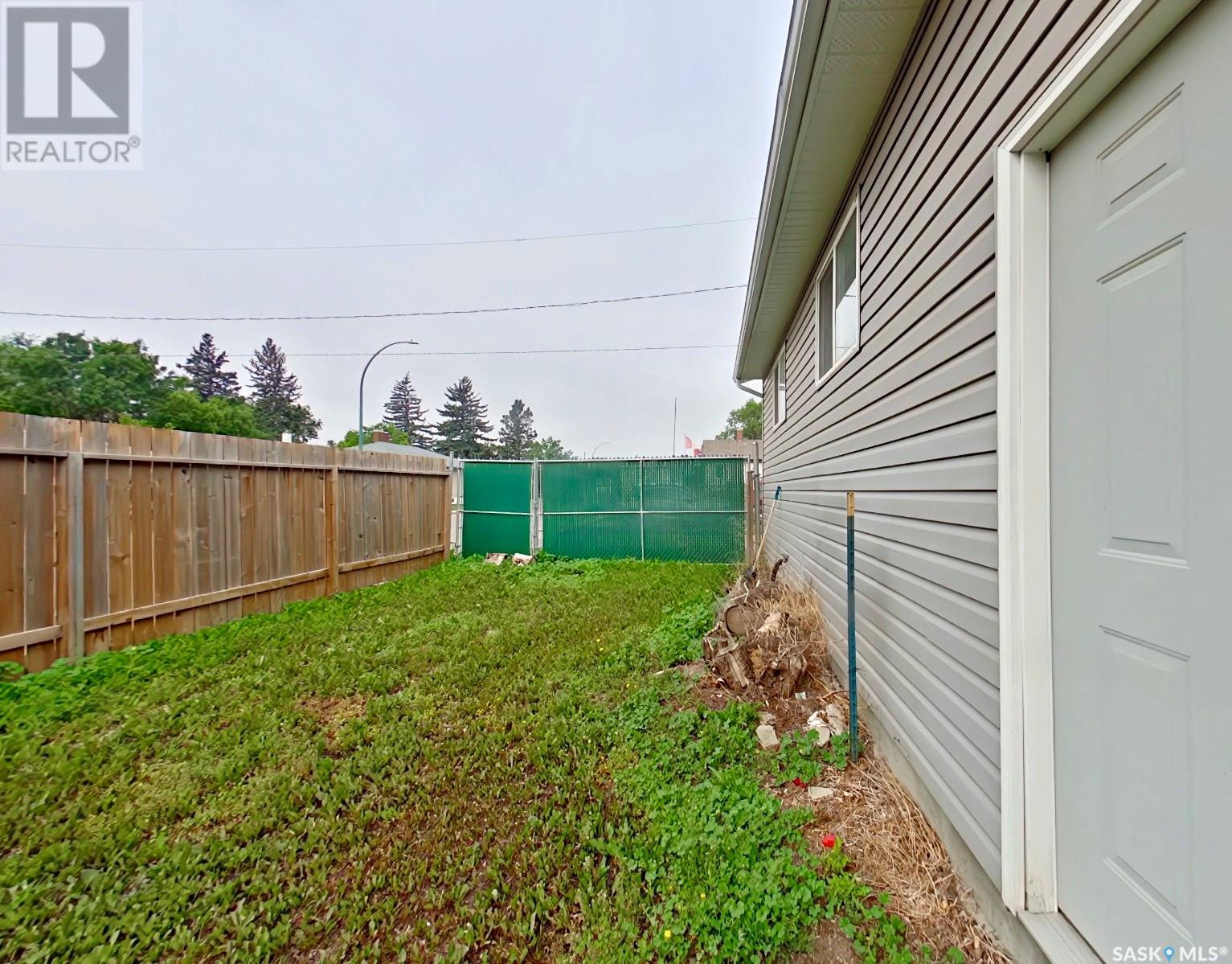 Photo 23 of 2480 Edgar Street, Regina SK