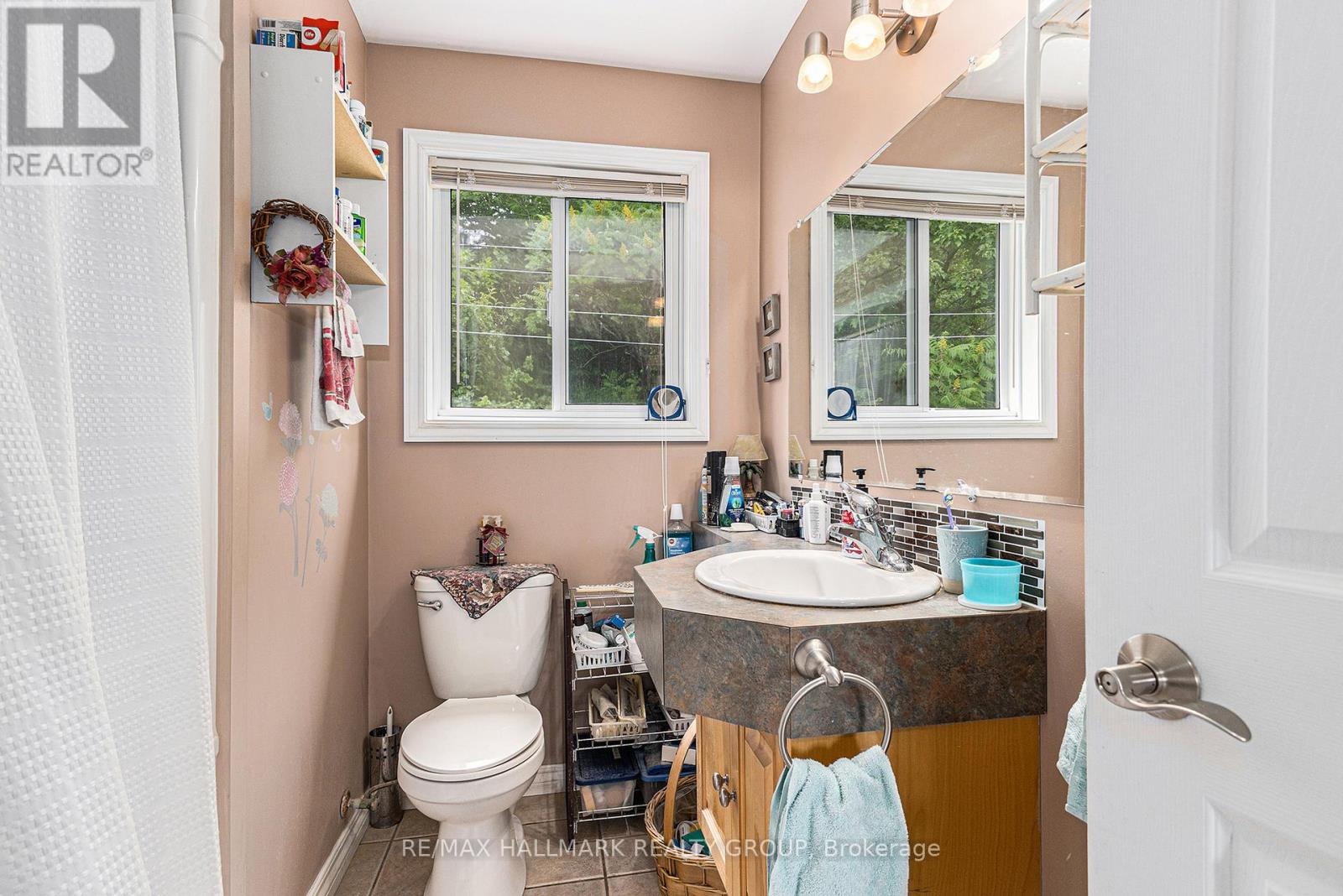 Photo 5 of 735 River Road, Mcnab Braeside ON