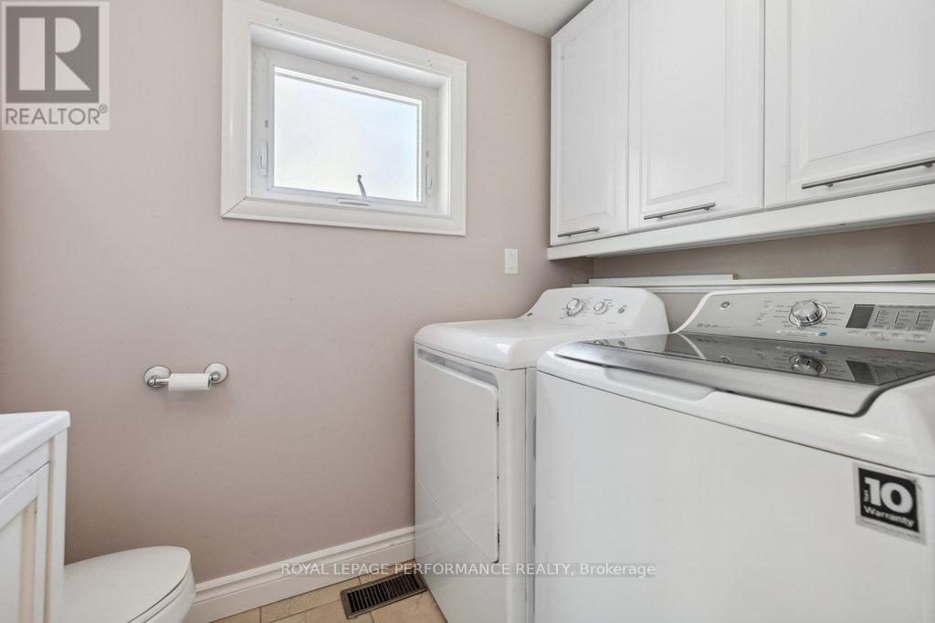 Photo 17 of 2045 Deerhurst Court, Ottawa ON