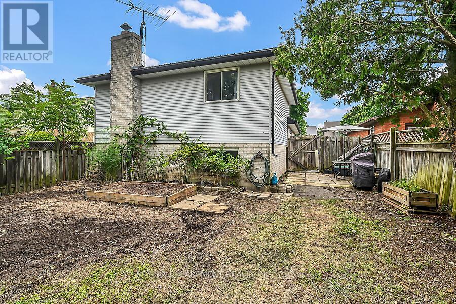 Photo 32 of 44 Ravine Crescent, Haldimand ON
