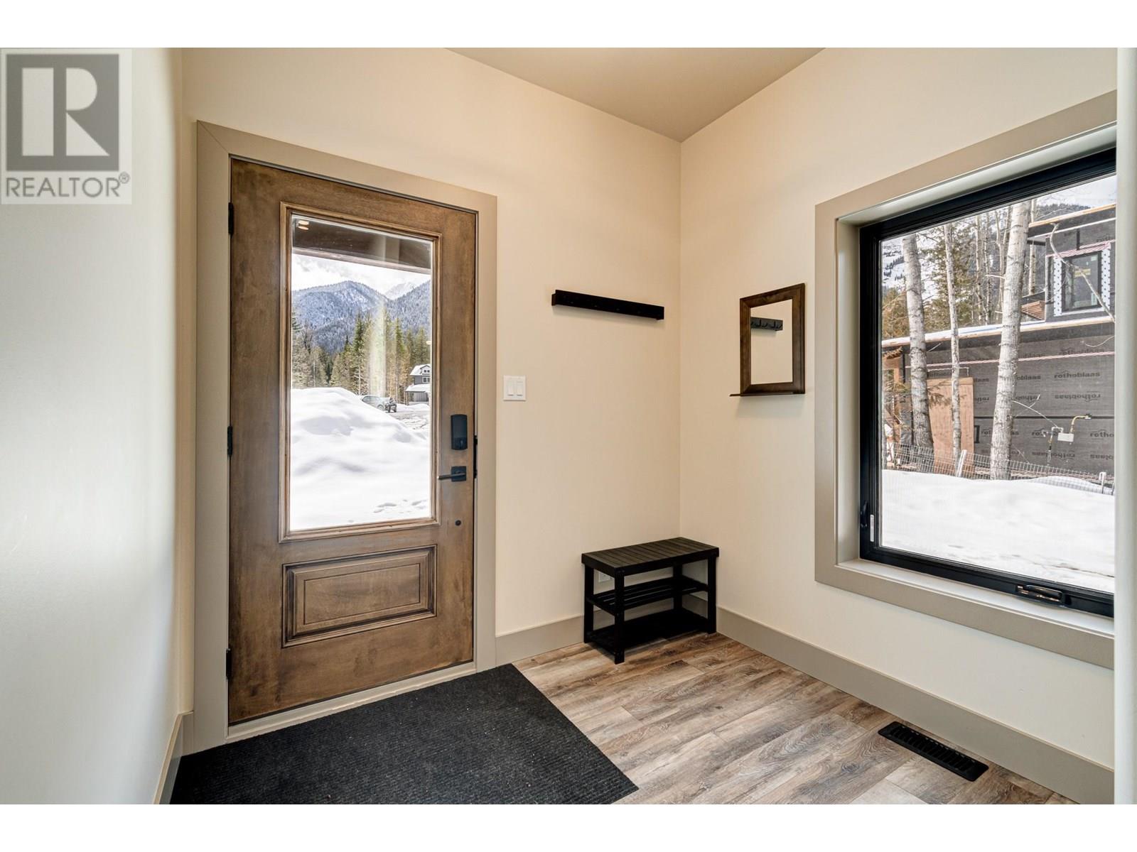 Photo 4 of 5545 Currie Bowl Way, Fernie BC