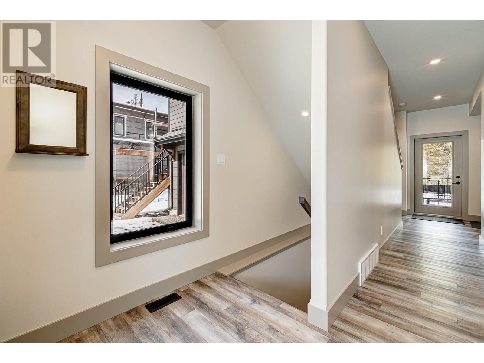 Photo 5 of 5545 Currie Bowl Way, Fernie BC