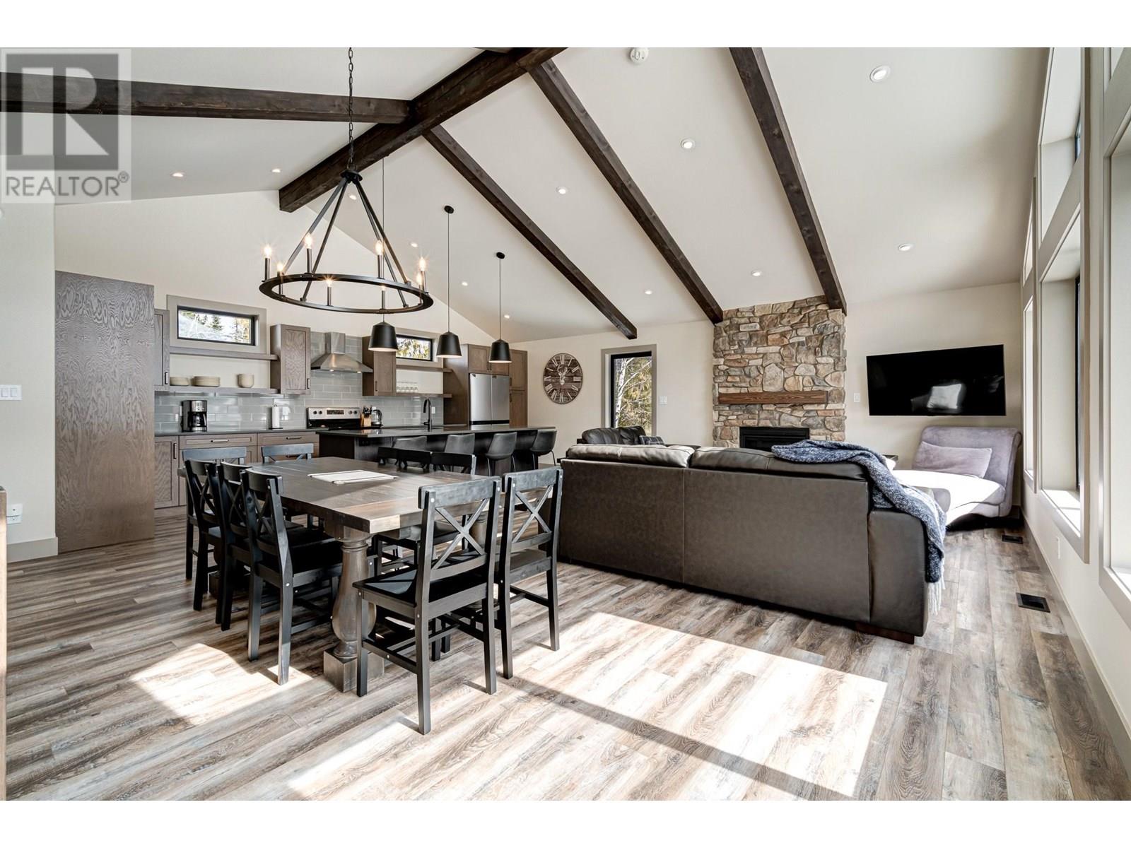 Photo 6 of 5545 Currie Bowl Way, Fernie BC