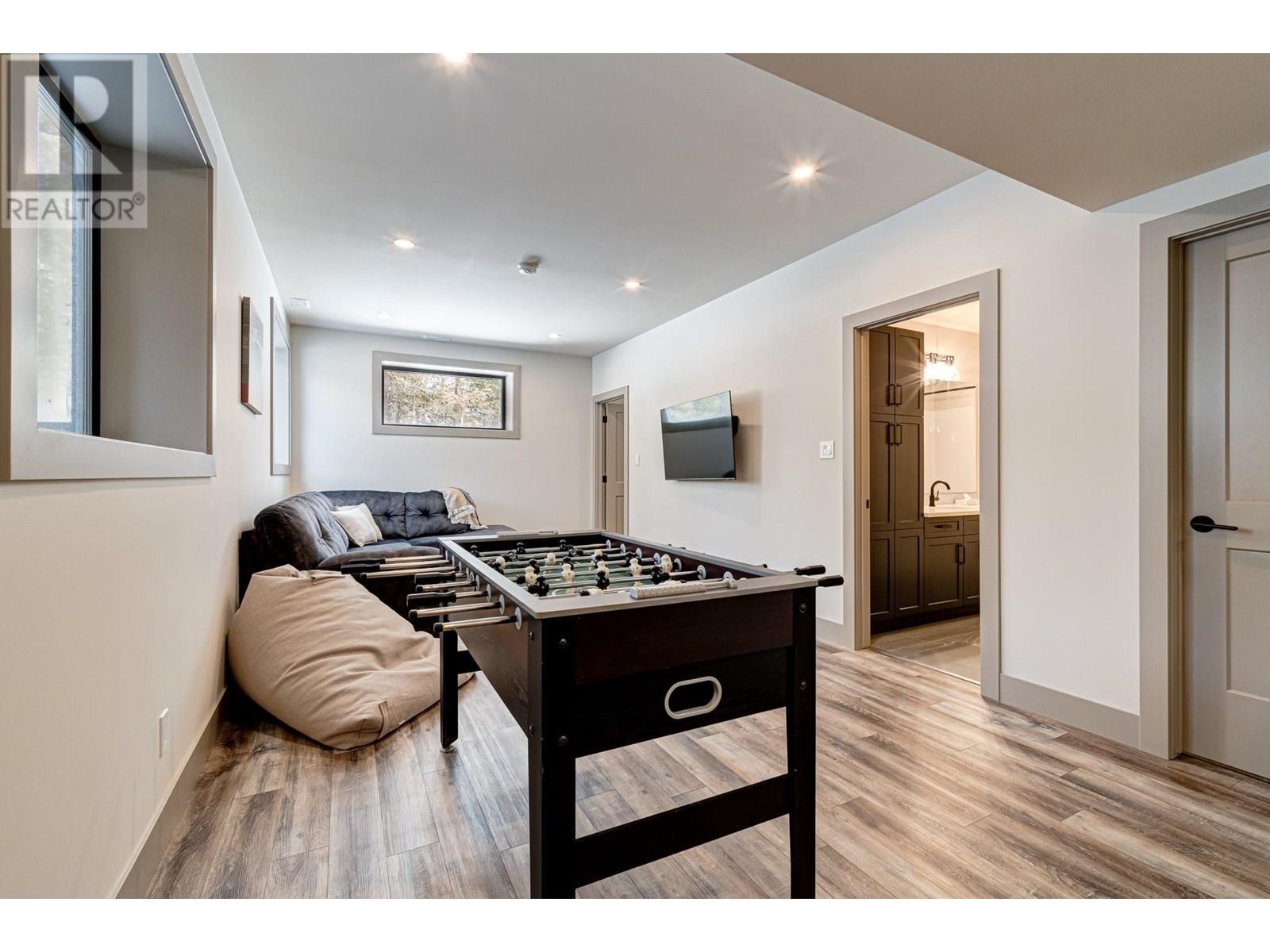 Photo 64 of 5545 Currie Bowl Way, Fernie BC