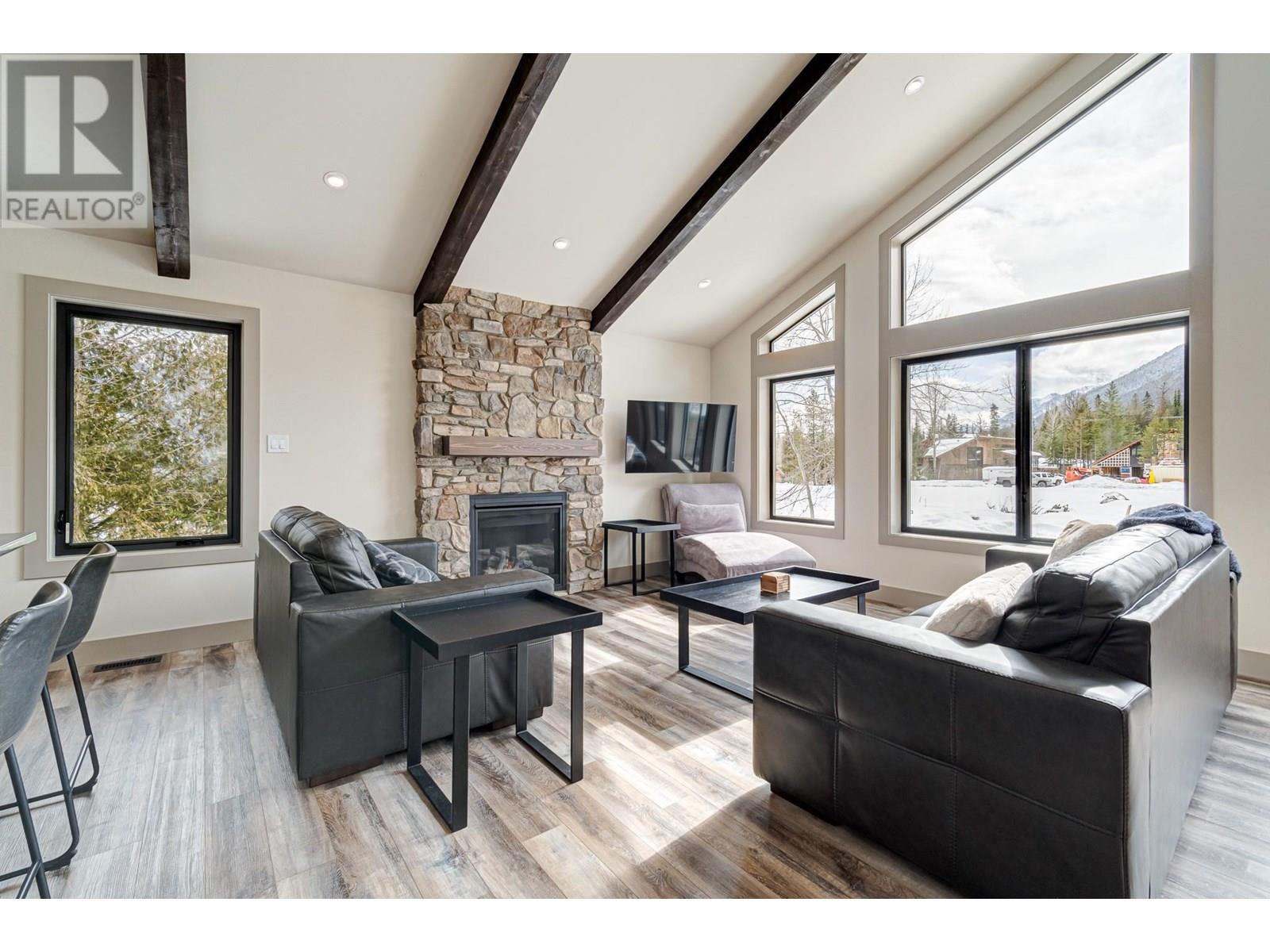 Photo 10 of 5545 Currie Bowl Way, Fernie BC