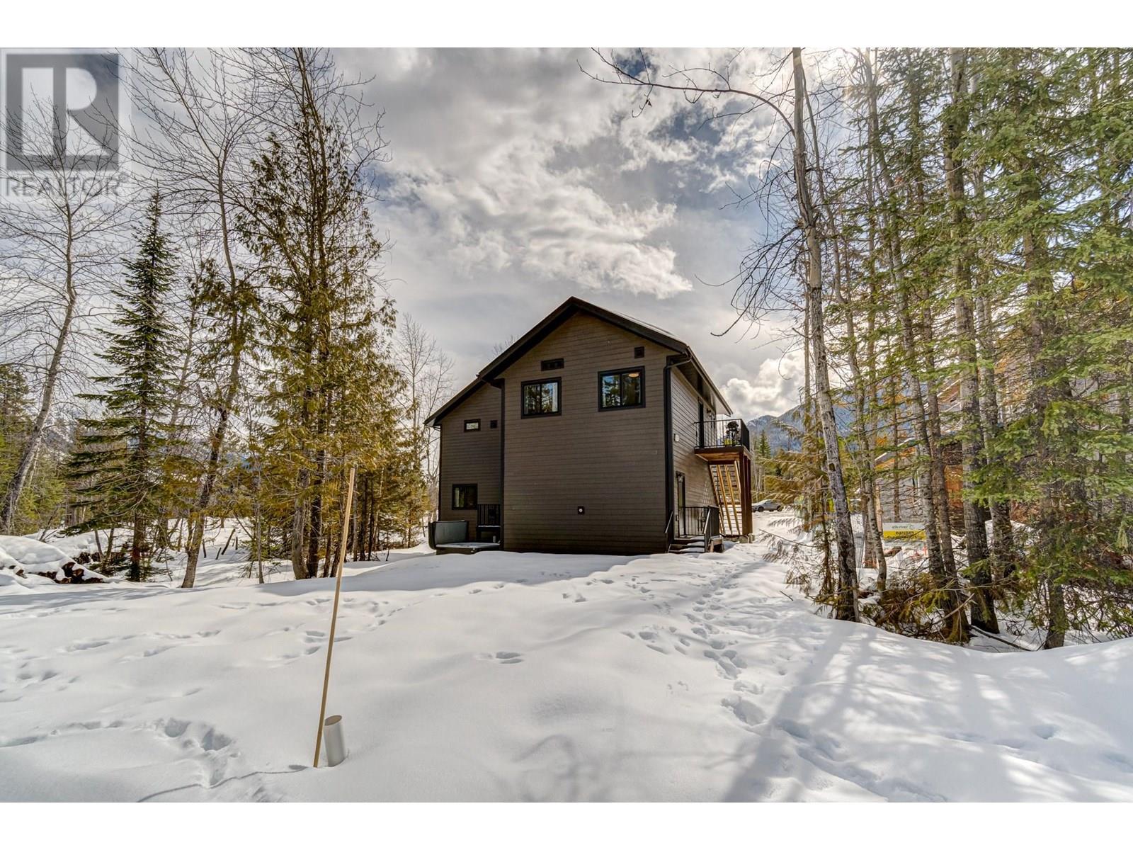 Photo 58 of 5545 Currie Bowl Way, Fernie BC