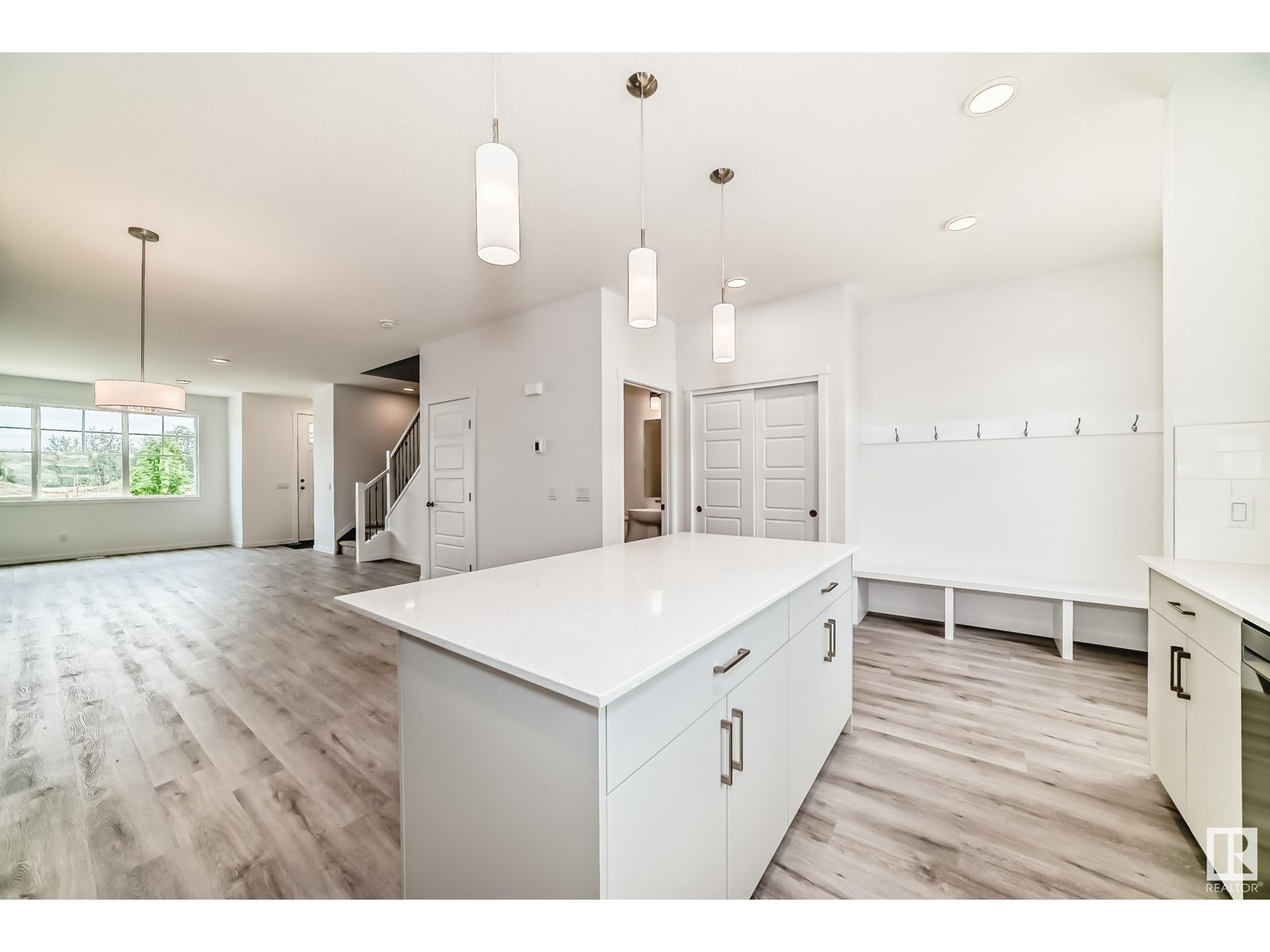 Photo 10 of 3975 Wrenloop Nw, Edmonton AB