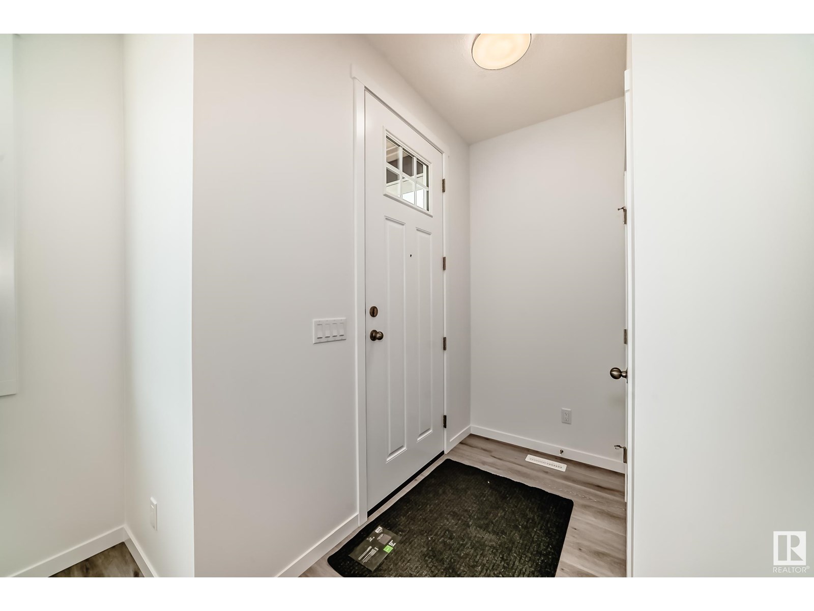Photo 6 of 3975 Wrenloop Nw, Edmonton AB