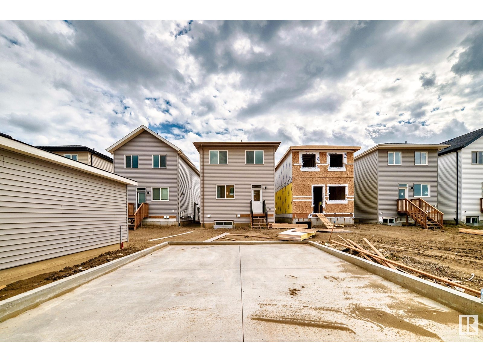 Photo 5 of 3975 Wrenloop Nw, Edmonton AB