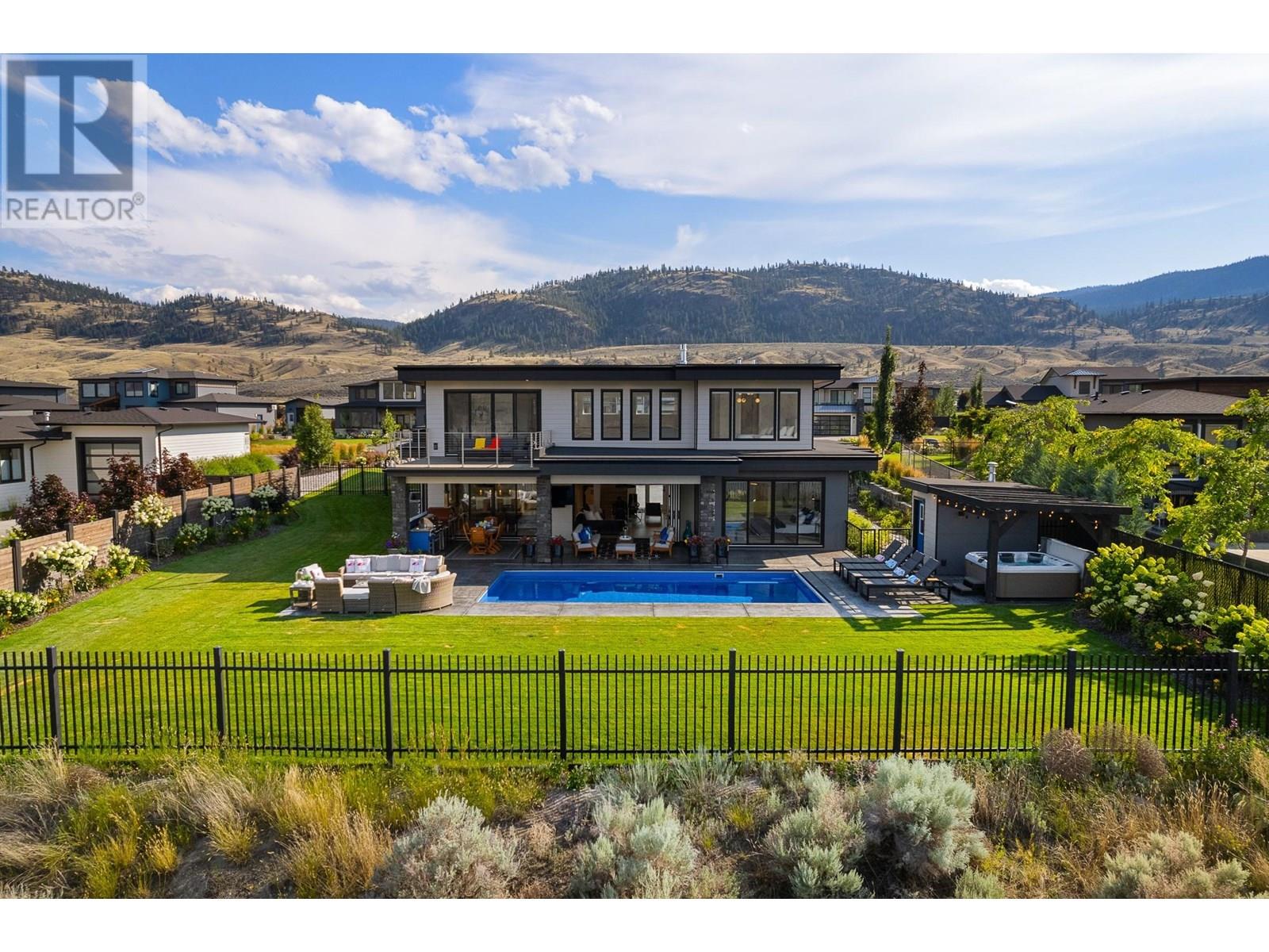 Photo 11 of 338 Rue Cheval Noir, Kamloops BC