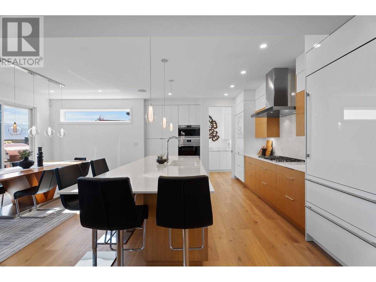Photo 10 of 338 Rue Cheval Noir, Kamloops BC