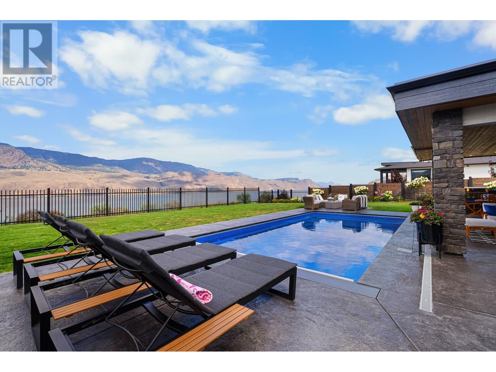 Photo 38 of 338 Rue Cheval Noir, Kamloops BC
