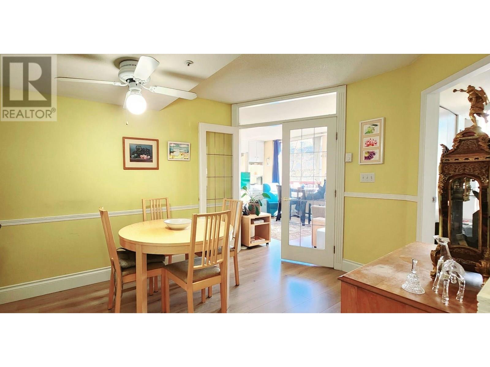 Photo 2 of 208 811 Helmcken Street, Vancouver BC