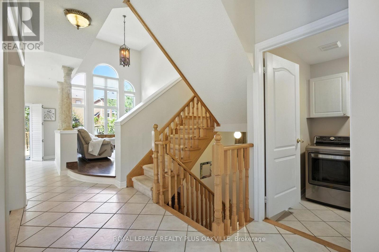 Photo 25 of 2272 Overfield Road, Oakville ON