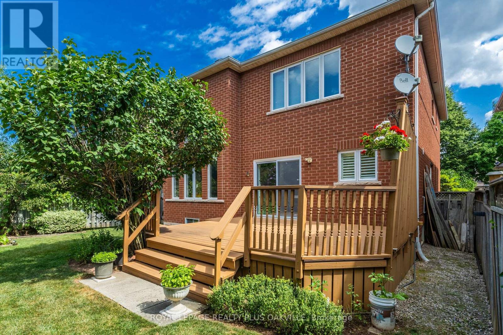 Photo 22 of 2272 Overfield Road, Oakville ON