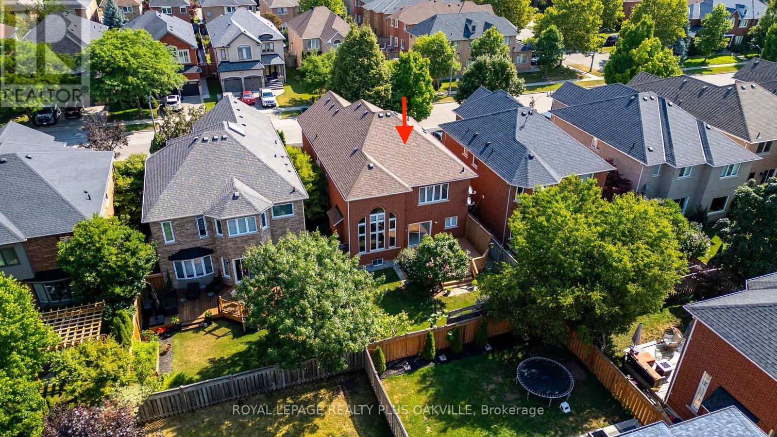 Photo 35 of 2272 Overfield Road, Oakville ON