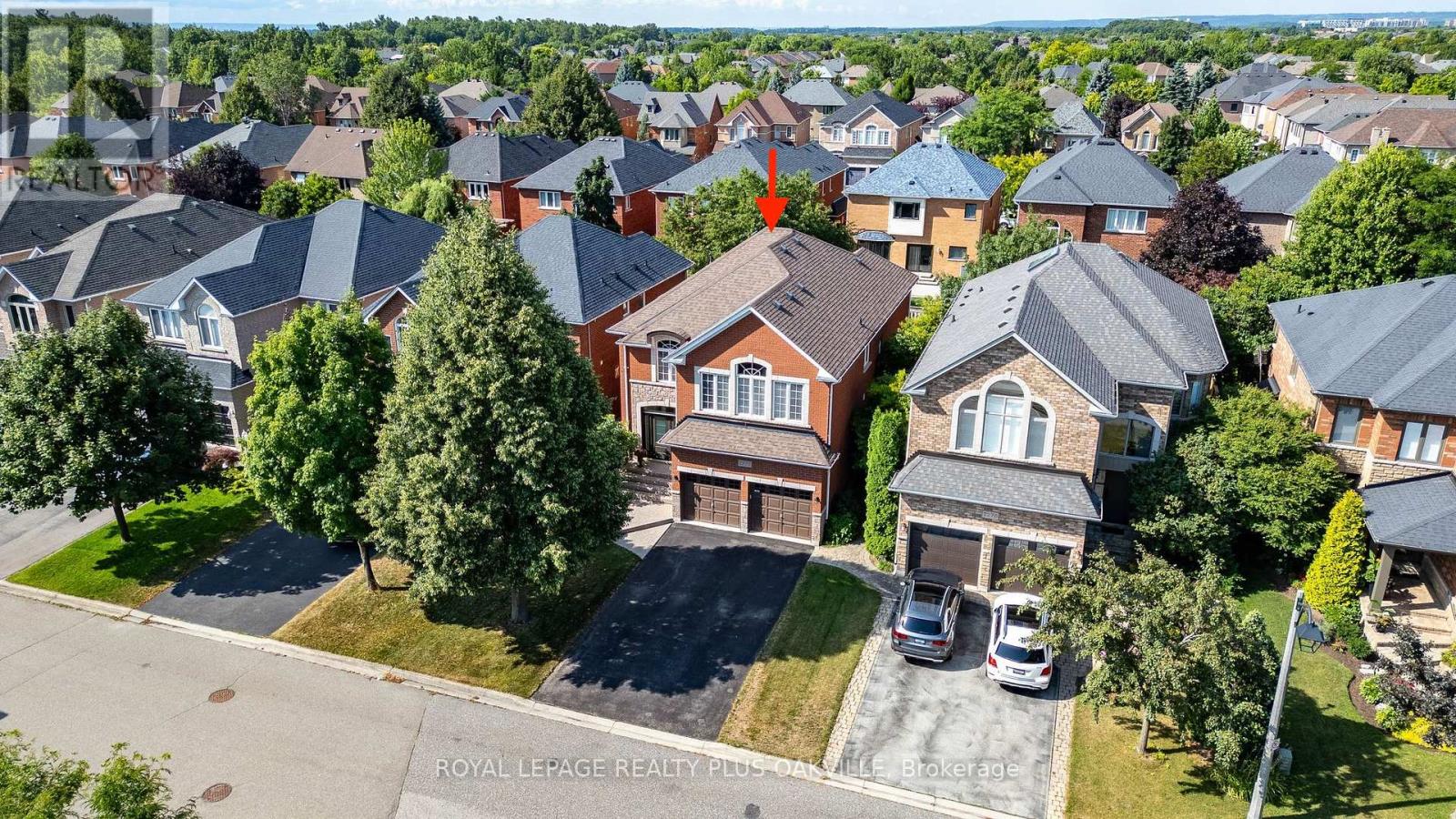 Photo 37 of 2272 Overfield Road, Oakville ON