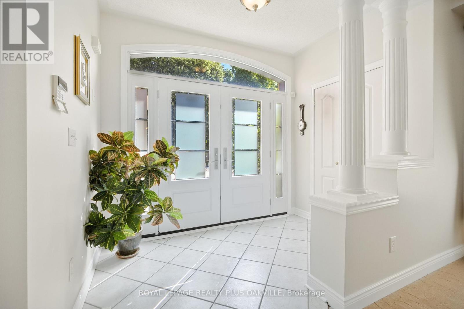 Photo 19 of 2272 Overfield Road, Oakville ON