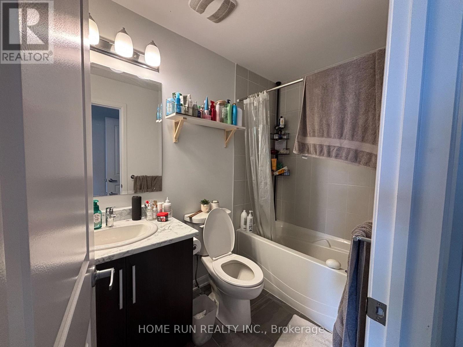 Photo 24 of 1123 Speedvale Crescent, Ottawa ON