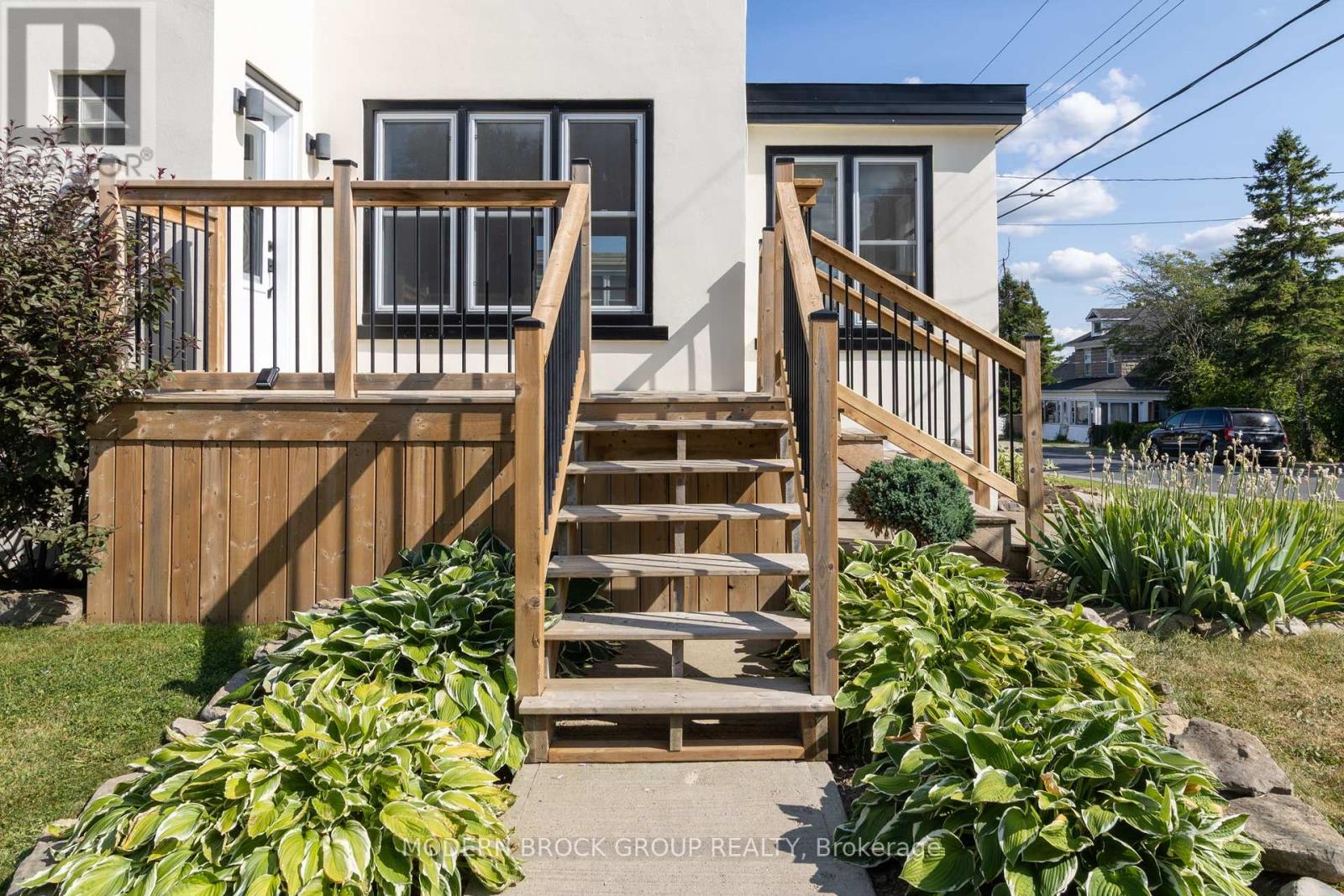 Photo 6 of 493 Dibble Street W, Prescott ON