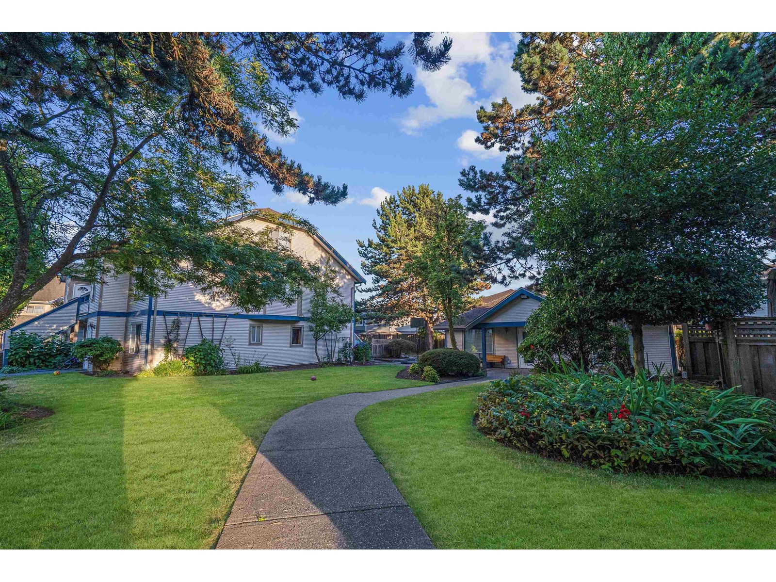 Photo 29 of 113 7837 120 A Street, Surrey BC