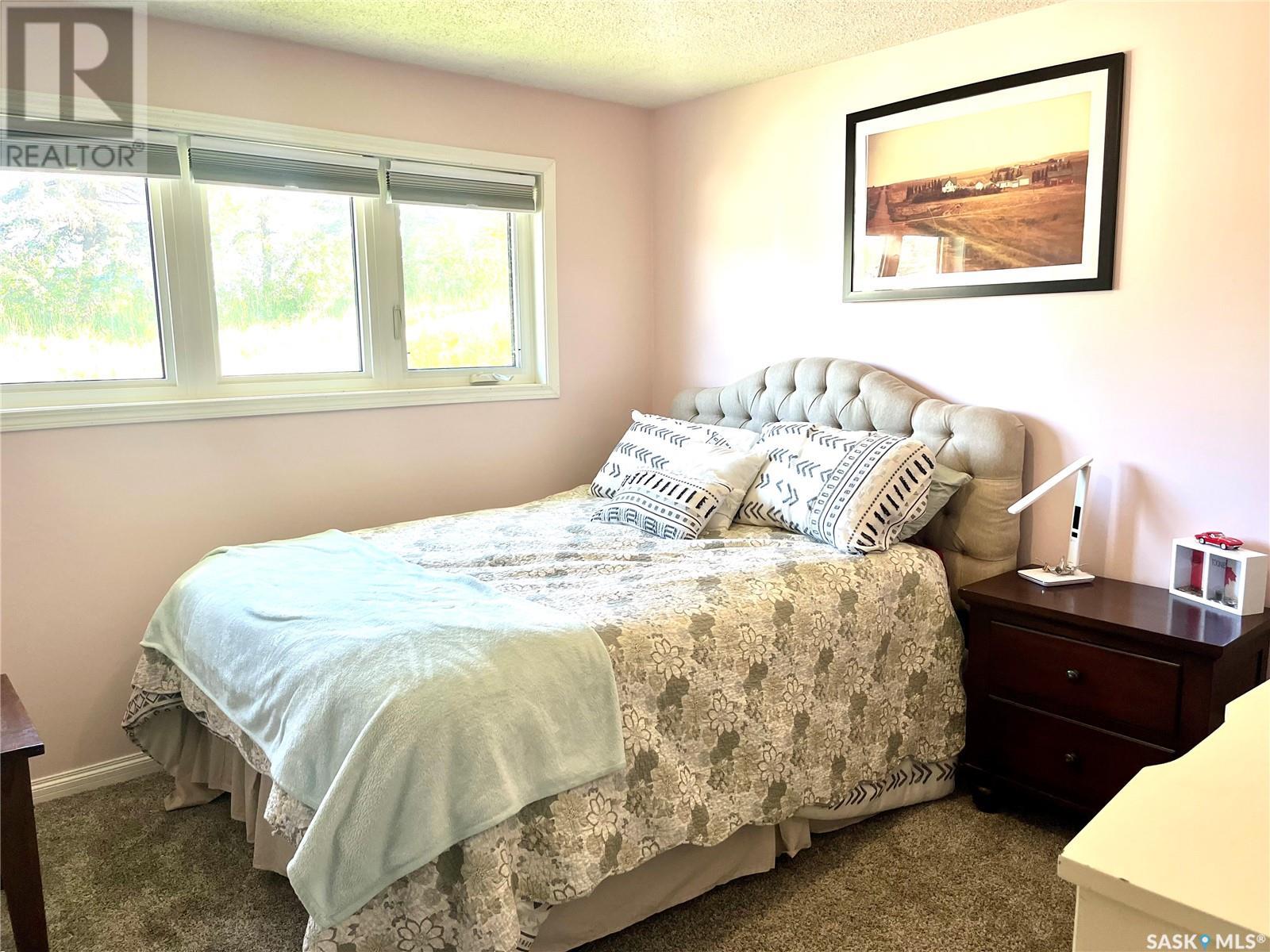 Photo 17 of 1275 Sidney Street E, Swift Current SK