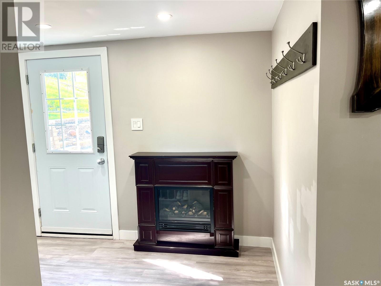 Photo 23 of 1275 Sidney Street E, Swift Current SK