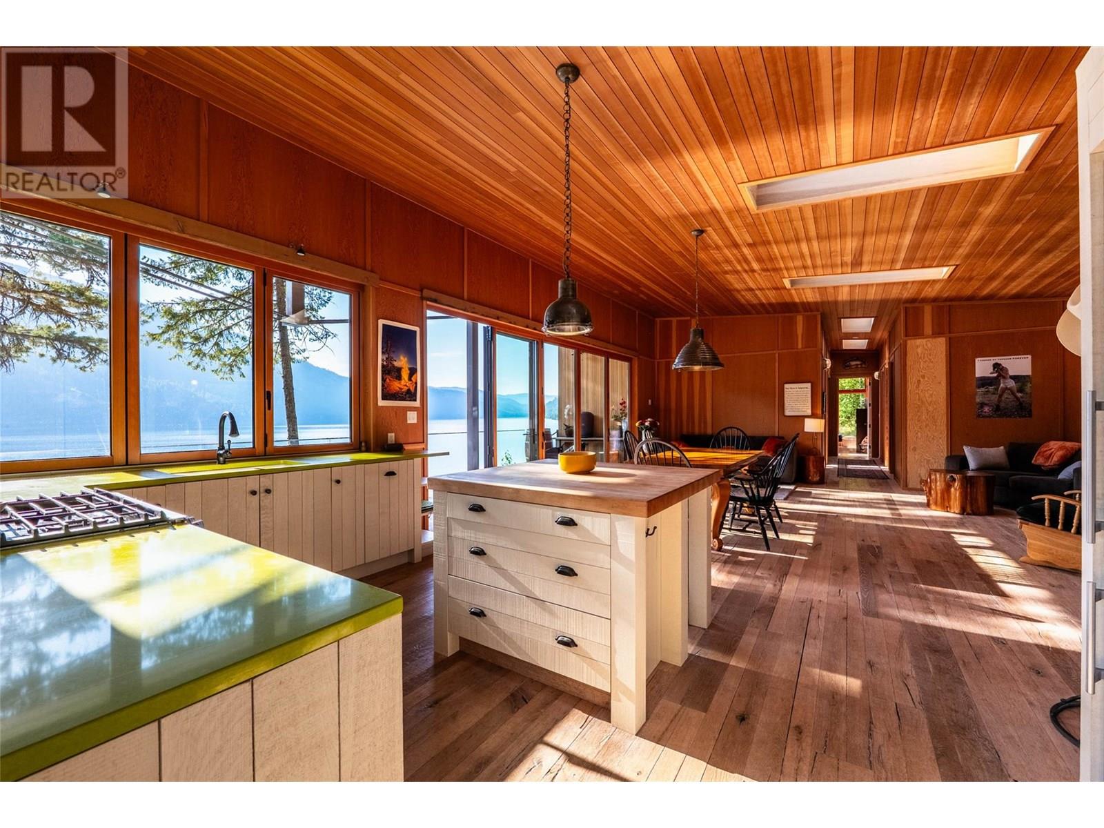 4360 Boat Access West Side, Christina Lake