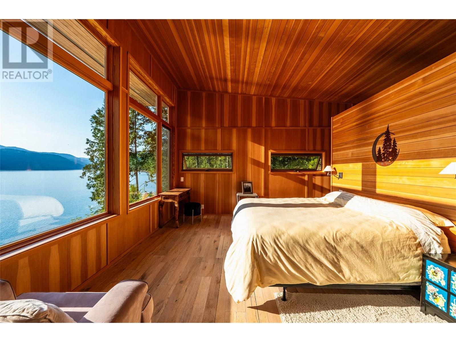 4360 Boat Access West Side, Christina Lake