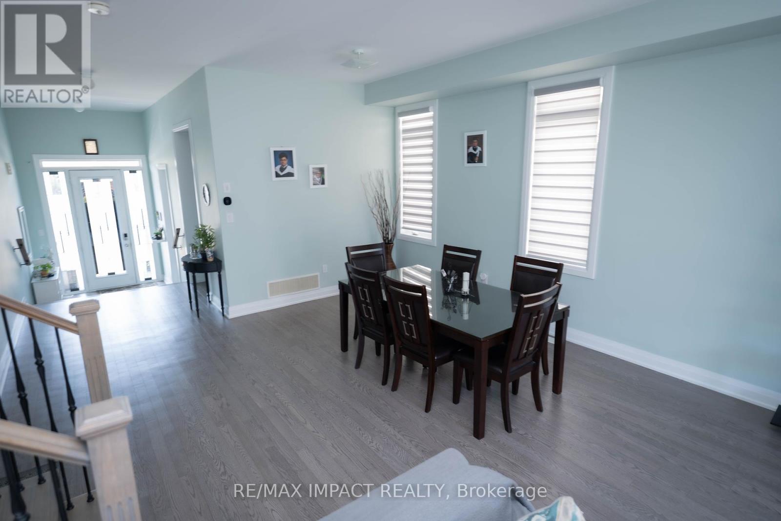 Photo 23 of 11 Larkin Lane, Clarington ON