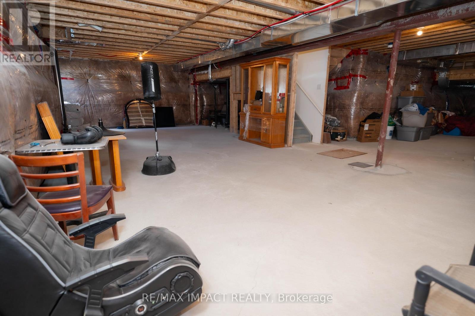 Photo 12 of 11 Larkin Lane, Clarington ON