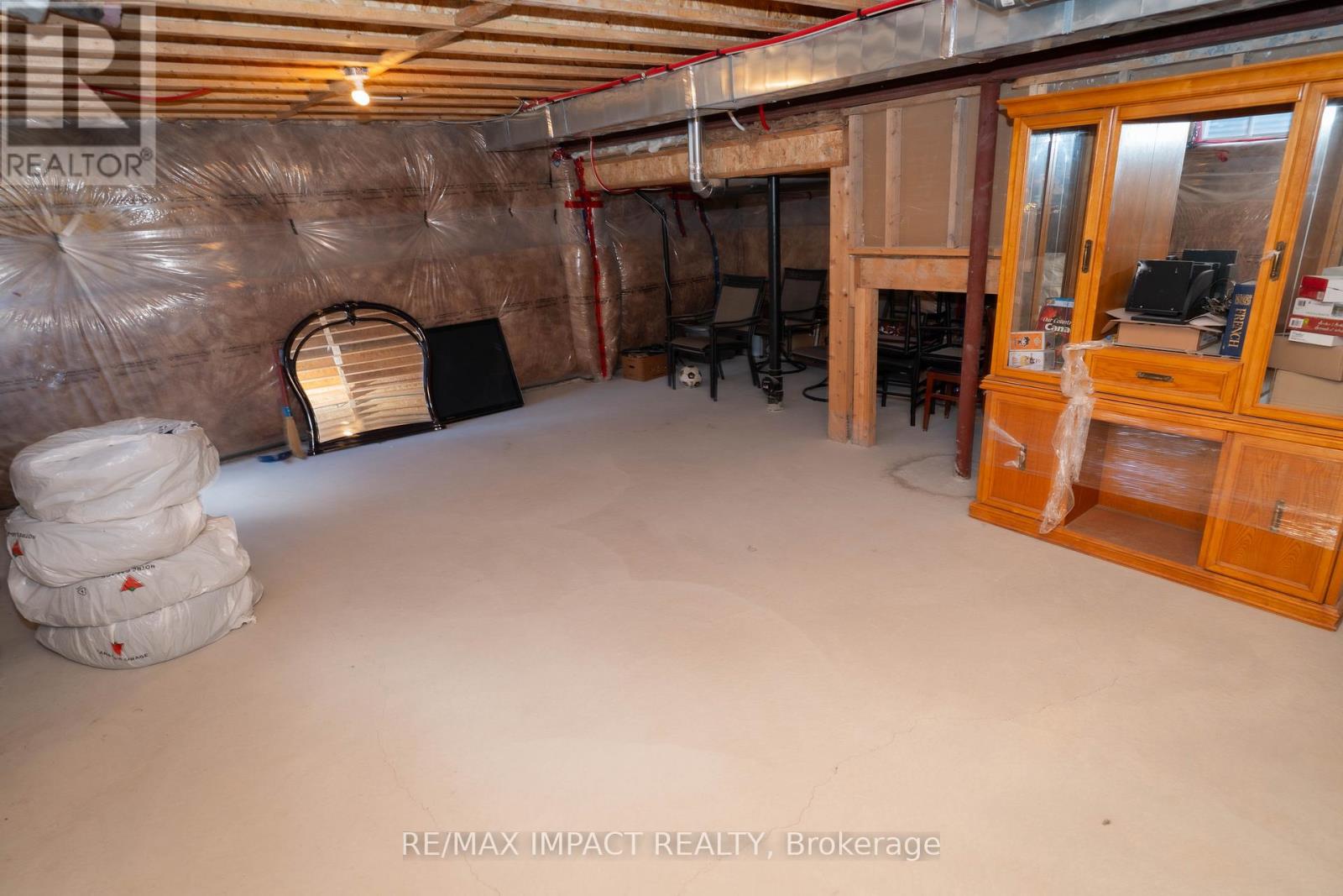 Photo 43 of 11 Larkin Lane, Clarington ON