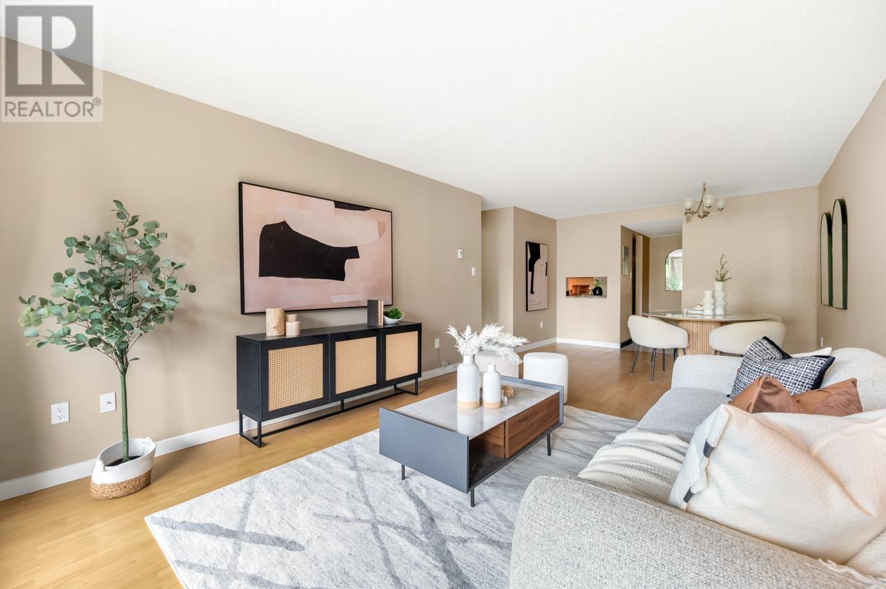 Photo 6 of 608 6595 Willingdon Avenue, Burnaby BC