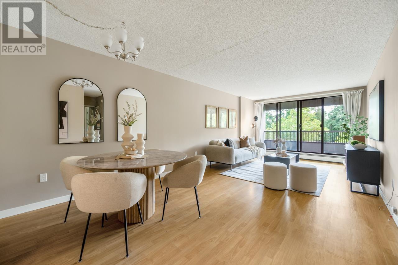 Photo 7 of 608 6595 Willingdon Avenue, Burnaby BC