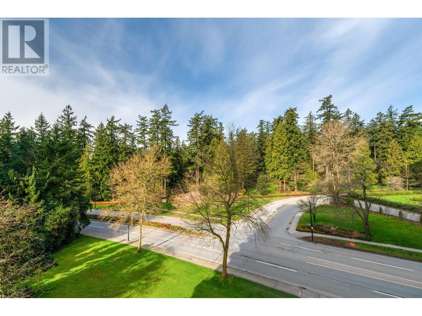 Photo 14 of 608 6595 Willingdon Avenue, Burnaby BC