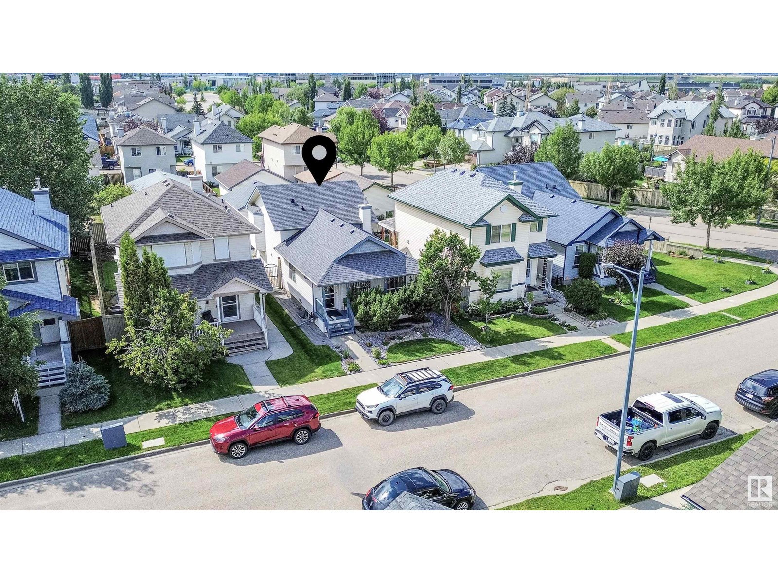 Photo 12 of 620 88 St Sw, Edmonton AB
