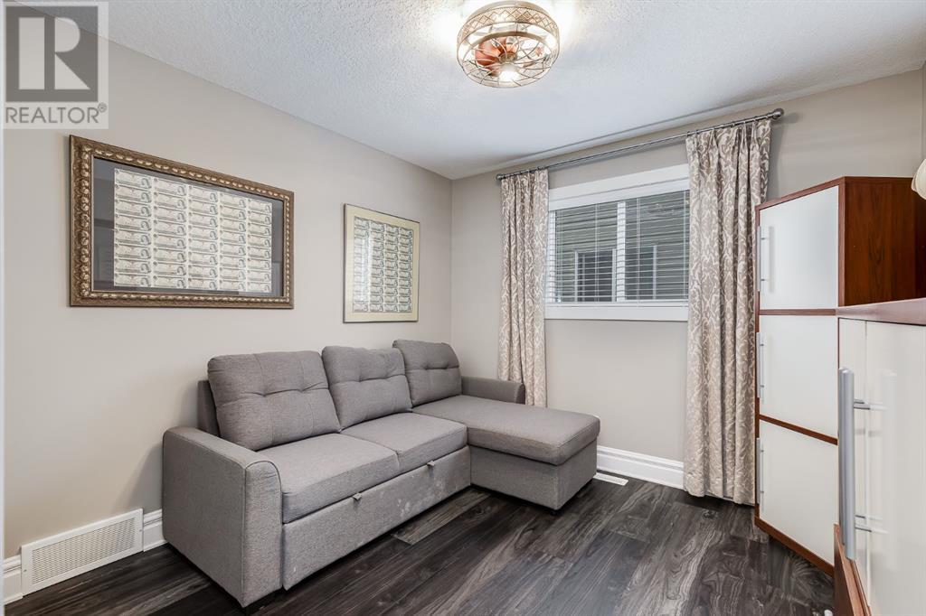 Photo 25 of 278 Legacy View Se, Calgary AB