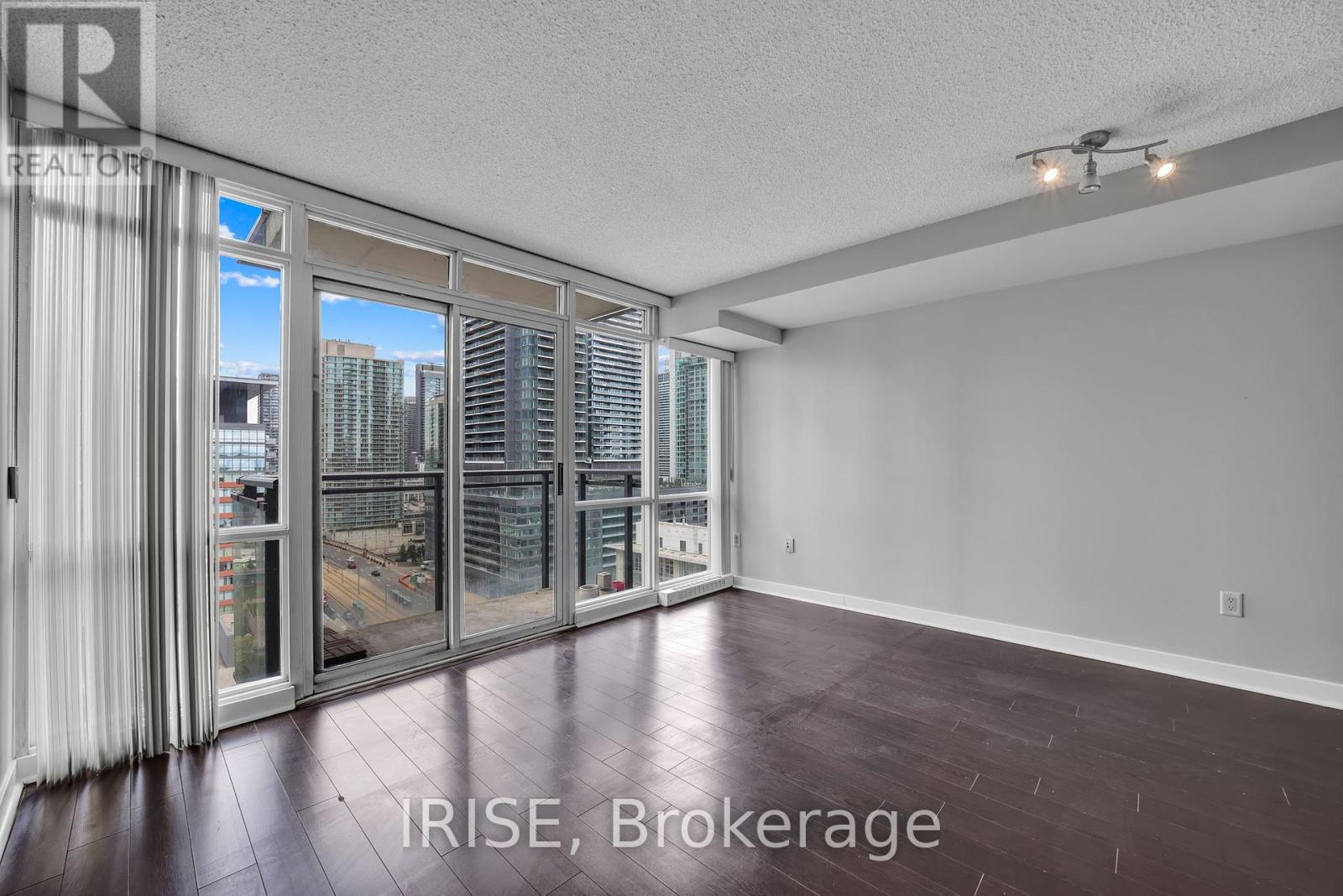 Photo 22 of 2005 11 Brunel Court, Toronto ON