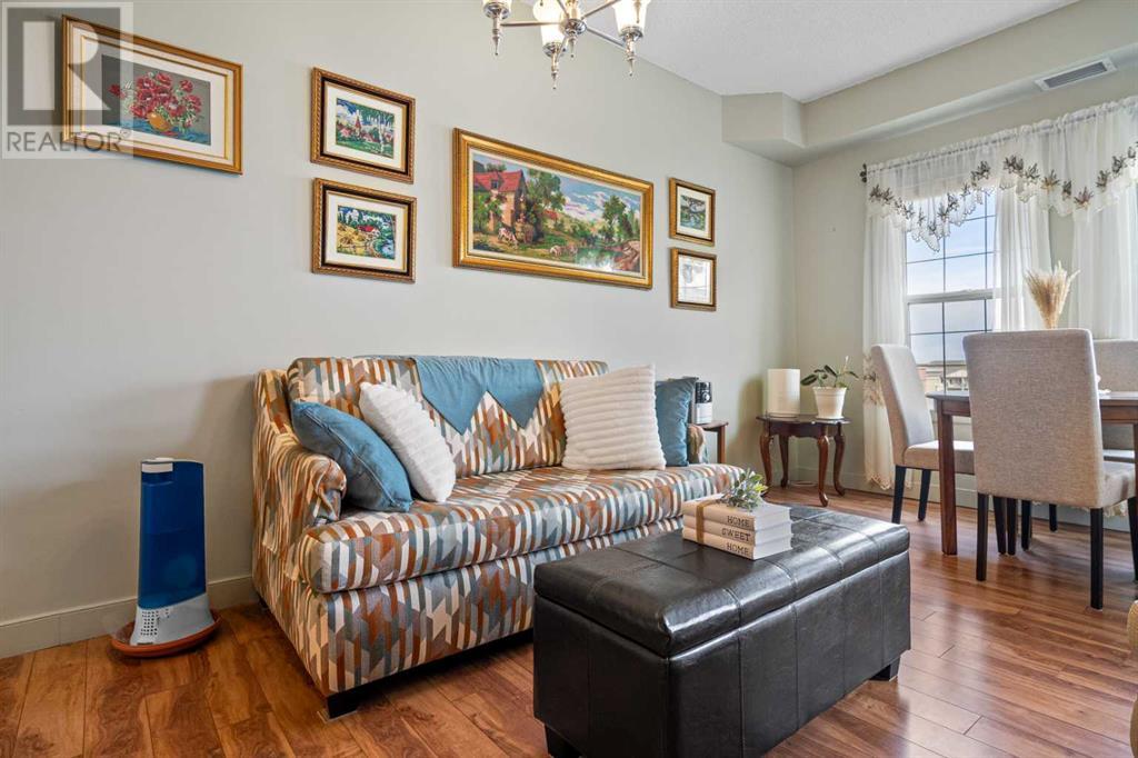Single Family House for Sale in   Lake Fraser Drive SE Lake Bonavista Calgary 