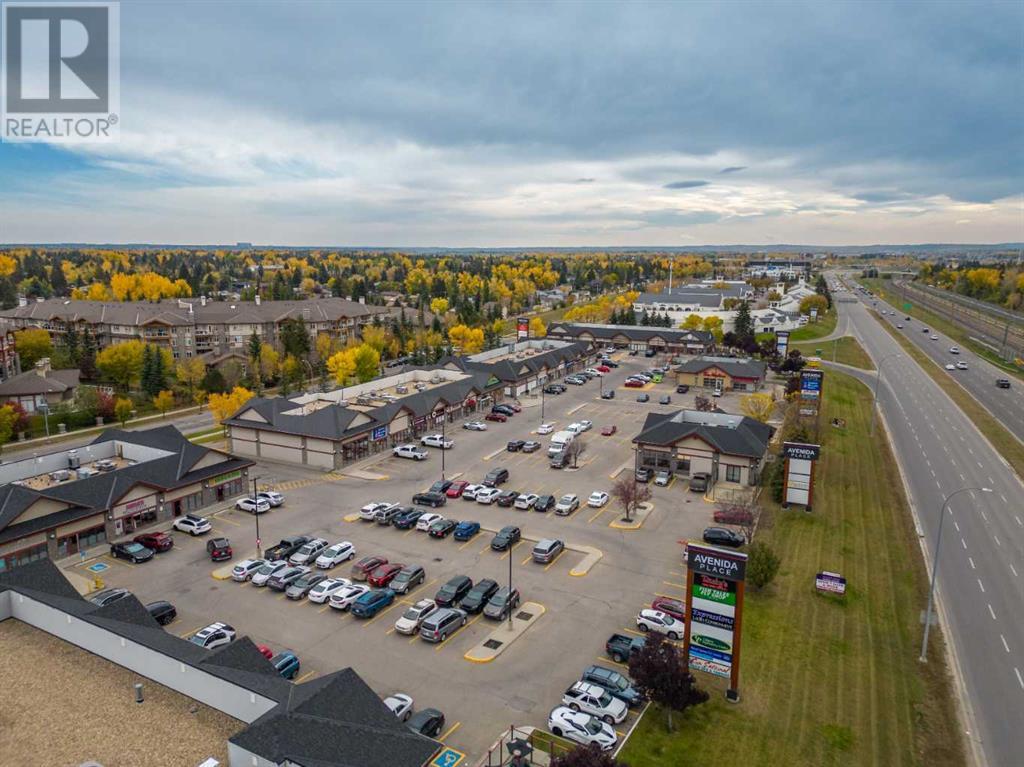 Single Family House for Sale in   Lake Fraser Drive SE Lake Bonavista Calgary 