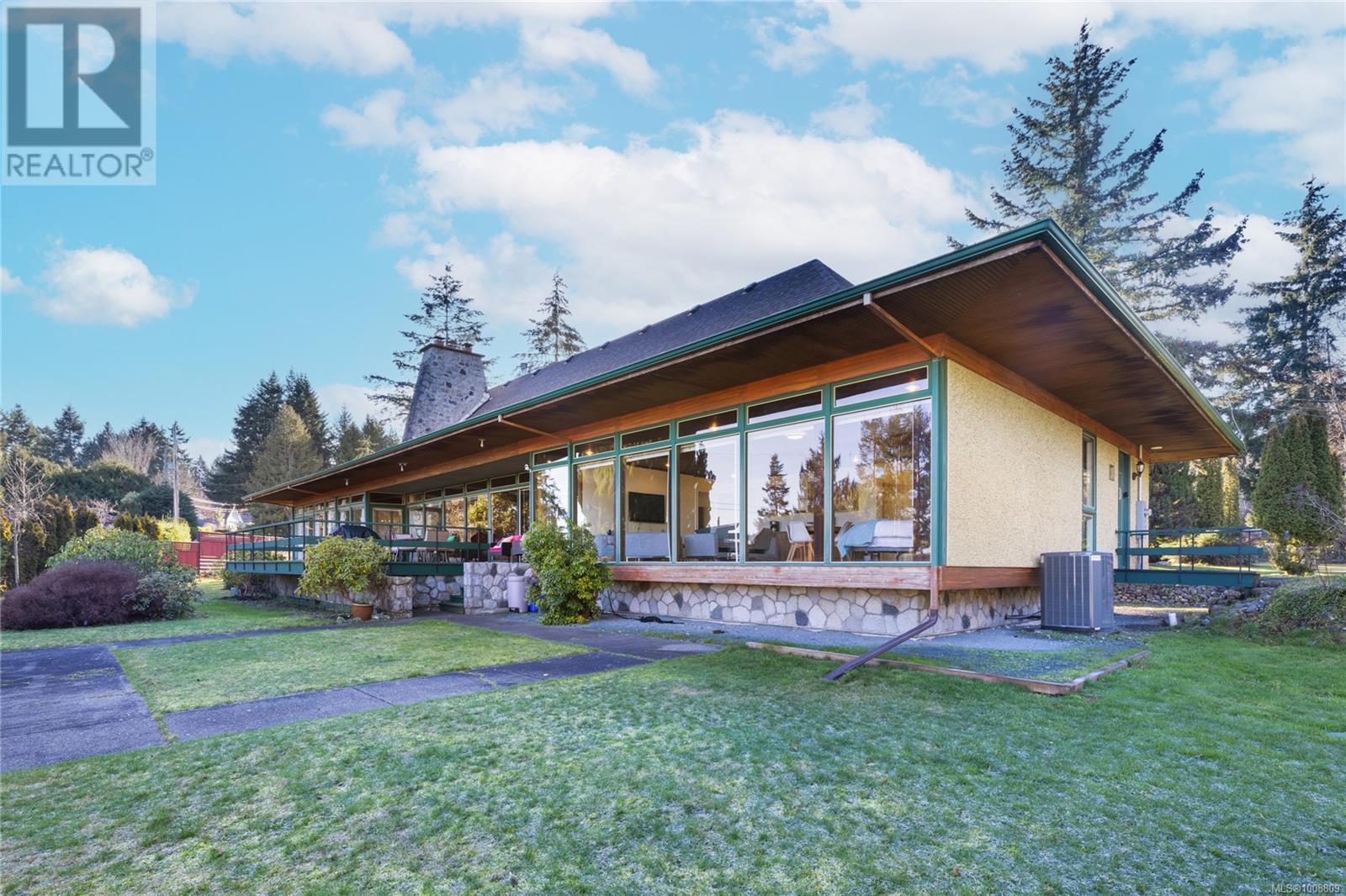 Photo 51 of 160 Kopina Dr, Bowser BC