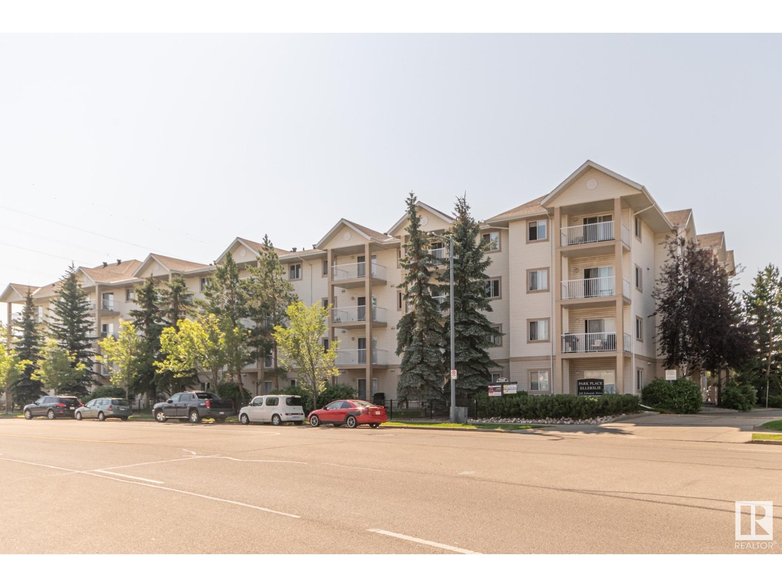Photo 15 of 119 245 Edwards Dr Sw, Edmonton AB