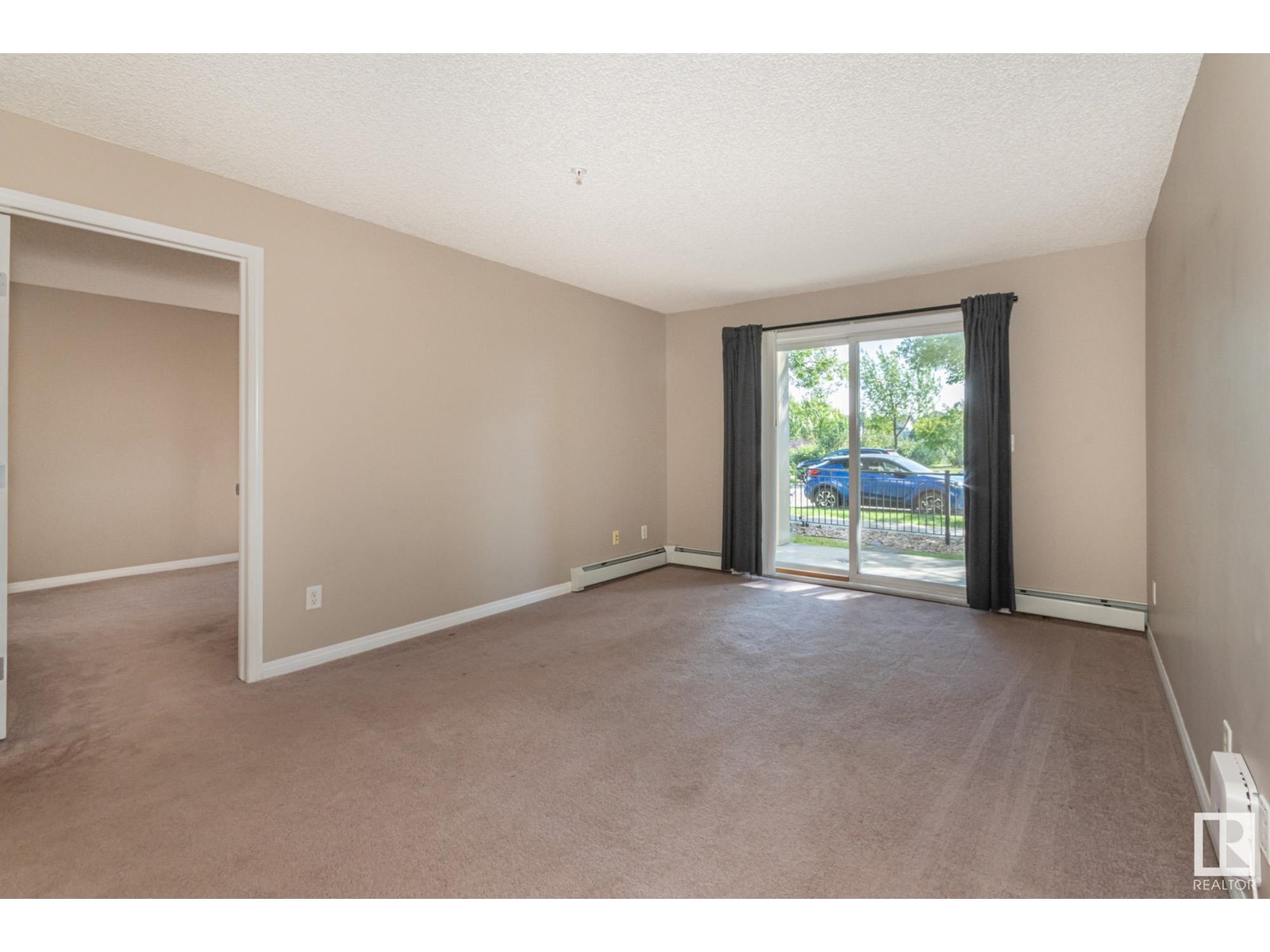 Photo 10 of 119 245 Edwards Dr Sw, Edmonton AB