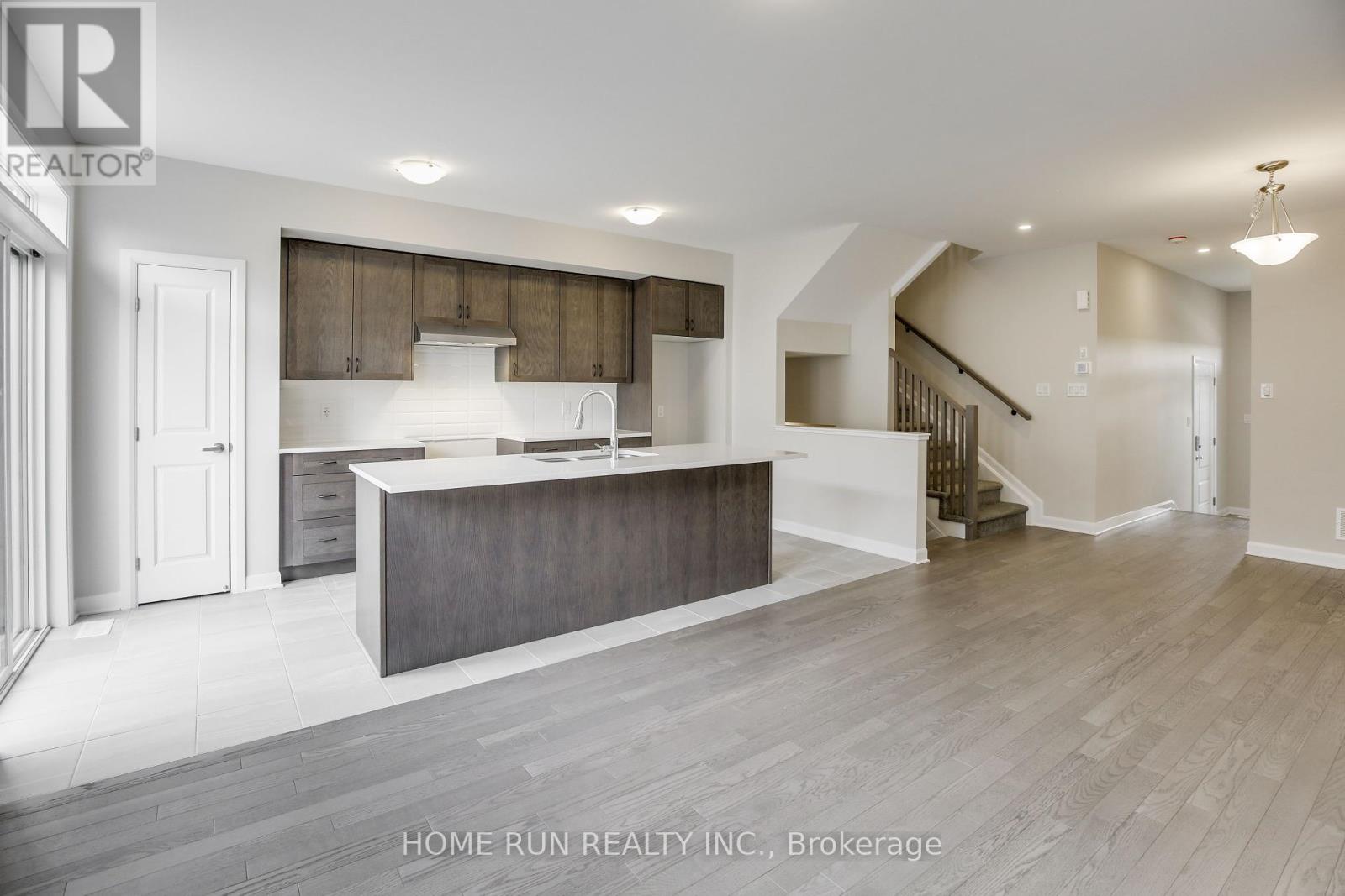 Photo 17 of 760 Jennie Trout Terrace, Ottawa ON