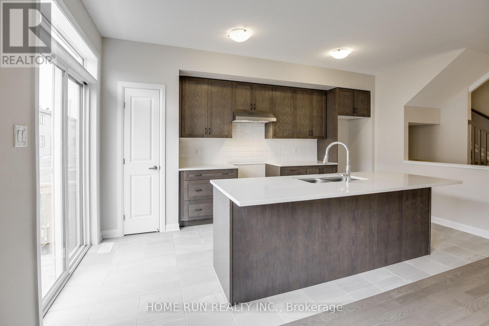 Photo 21 of 760 Jennie Trout Terrace, Ottawa ON
