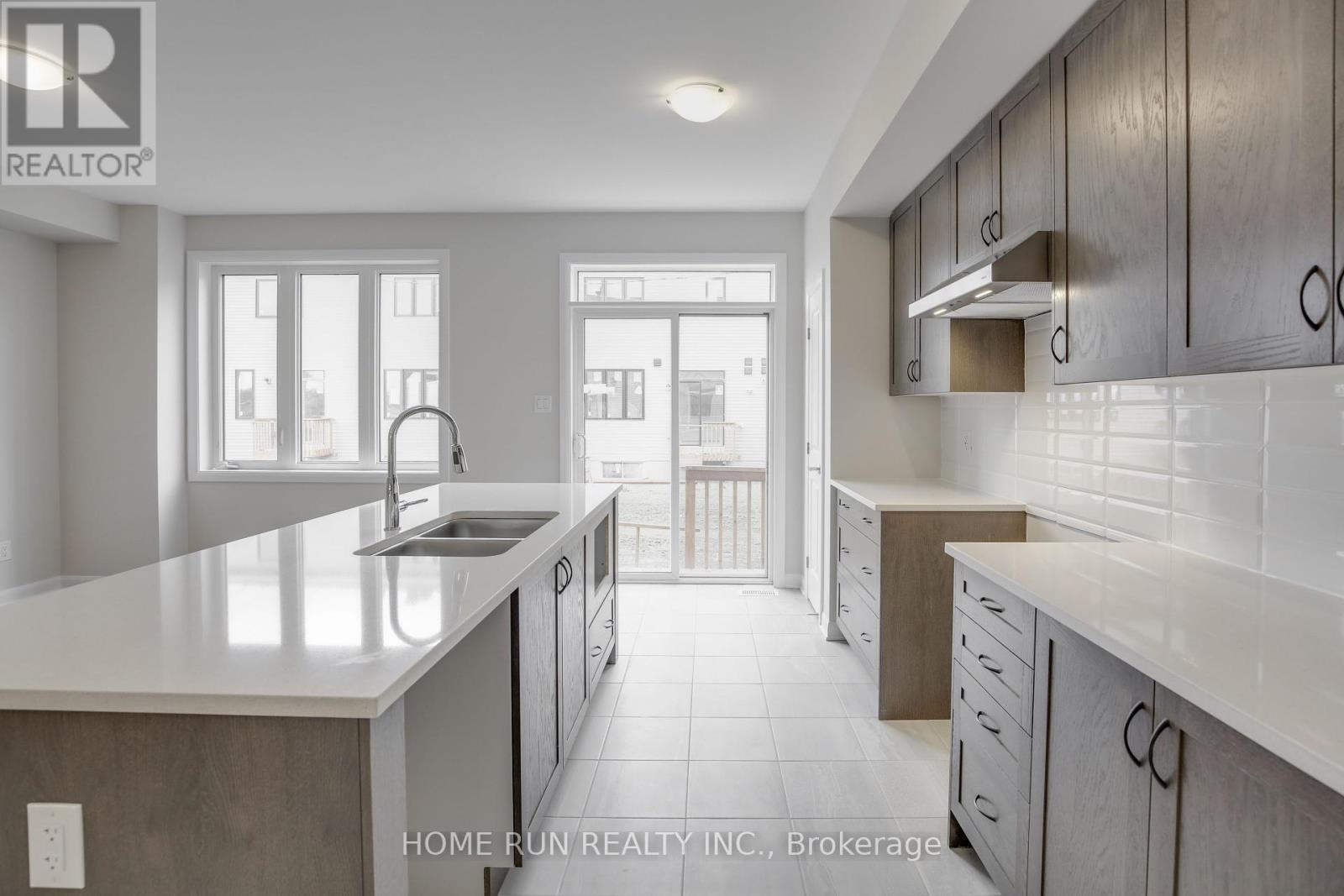 Photo 15 of 760 Jennie Trout Terrace, Ottawa ON