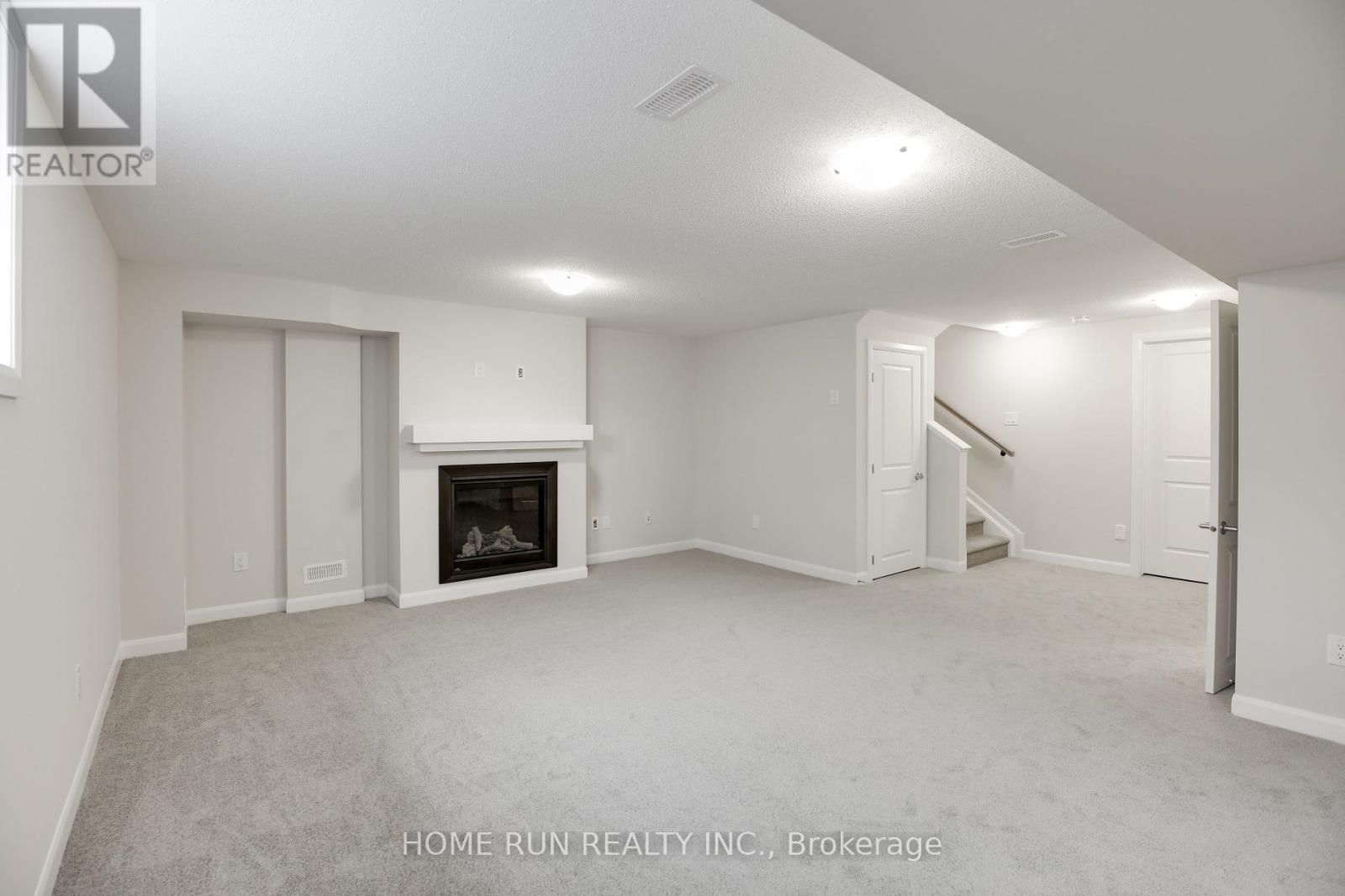 Photo 30 of 760 Jennie Trout Terrace, Ottawa ON
